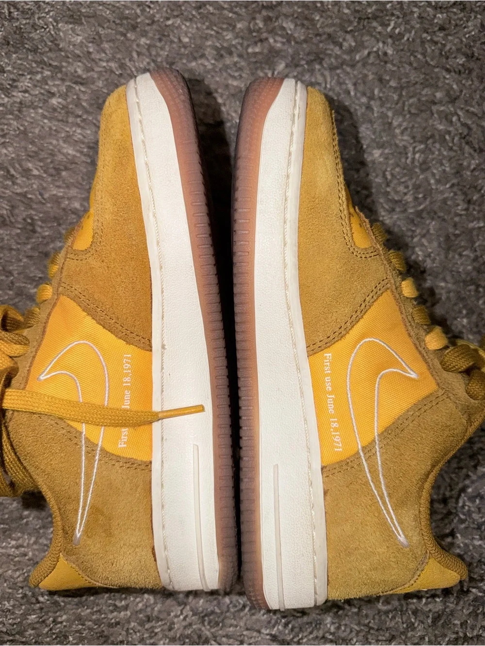 Nike Women’s Yellow Low-Top Sneakers with Gold Lace Charms